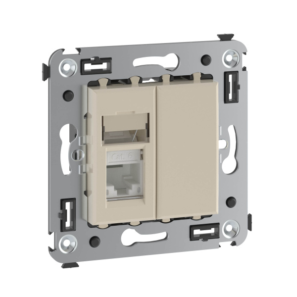 Купить DKC Компьютерная розетка RJ-45 в стену, кат.6 одинарная,"Avanti", "Ванильная дымка"