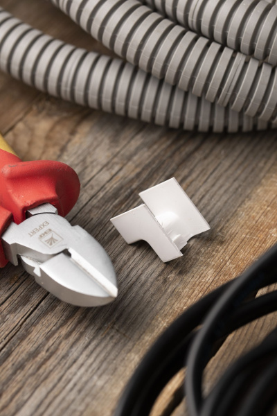 Купить EKF PROxima Угол внутренний (16х16) (4 шт) Plast Белый