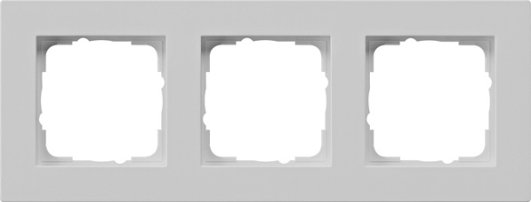 Gira Рамка тройная 0213375