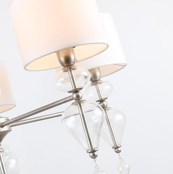 Купить Favourite подвесная люстра каркас цвета античное серебро, плафоны из белой ткани, декоративные элементы из прозрачного выдувного стекла 2554-5P