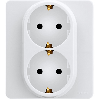 Legrand INSPIRIA Белый Розетка 2 x 2К+З - немецкий стандарт - 16 А - 250 В 673750