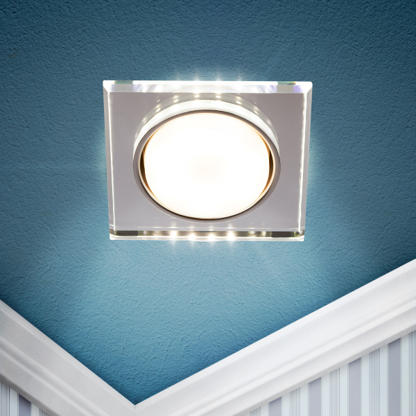 ЭРА Встраиваемый светильник со светодиодной подсветкой ЭРА DK LD50 MR GX53 зеркальный