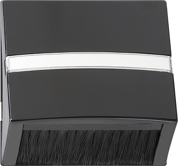 Gira Накладка для приборов с квадратной центральной панелью и наклонным выходом 068247