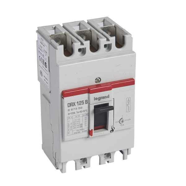 Legrand DRX 125 ТМ Автоматический выключатель 25кА 415В 3П 125A с настраиваемыми уставками 667359