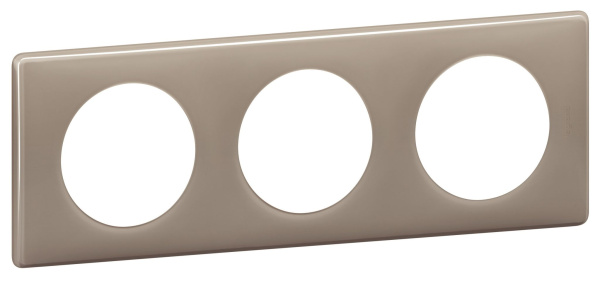 Купить Legrand Celiane Кофейный глянец Рамка 3-я (2+2+2 мод) 066613