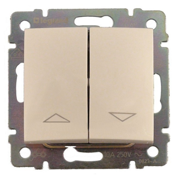 Купить Legrand Valena Крем Выключатель жалюзийный кнопочный 774314