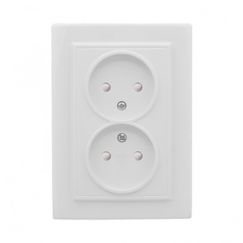 EKF Basic Минск Белый Розетка 2-ая, б/з, со шторками, 10А, СП