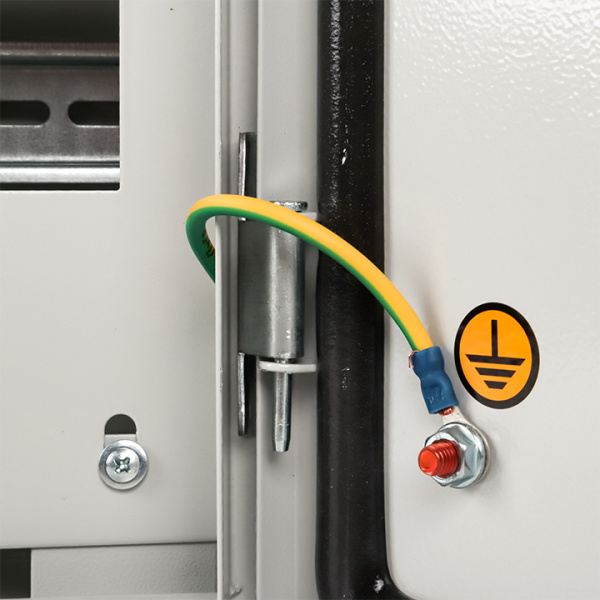 Купить EKF PROxima Щит распред. навесной ЩРН-48 (620х310х120) IP54