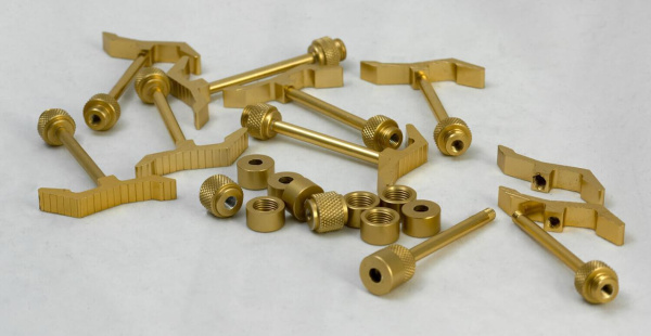 Купить Lussole LOFT Металл Черный / матовое золото Металл Подвес E27 60W LSP-9869