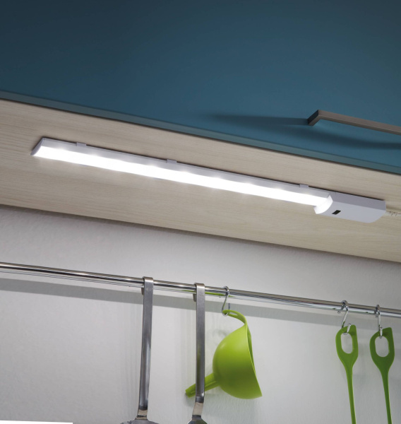 Купить Eglo Подсветка LED TEYA c датч. движ. и димм., 8,1W(LED), L600, алюминий, серебро/пластик, белый 96081