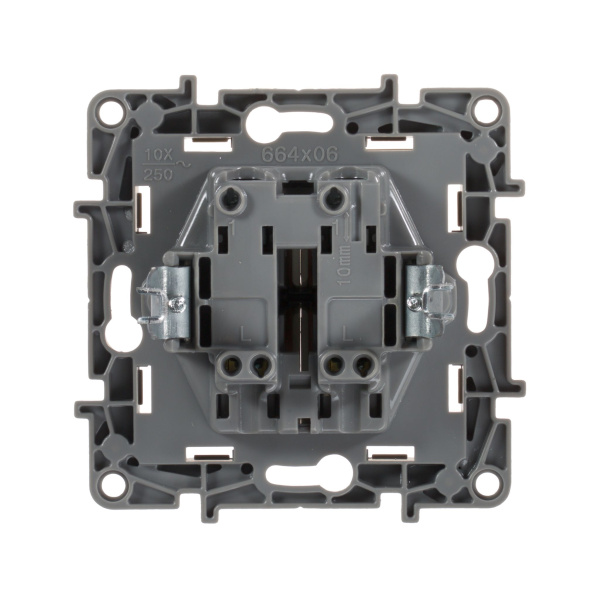 Купить Legrand Etika Слоновая кость Выключатель 2-х клавишный, 10А, Винтовые клеммы 672302