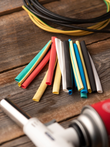 Купить EKF PROxima Термоусаживаемая трубка ТУТ нг 6/3 набор:7 цветов по 3шт. 100мм.