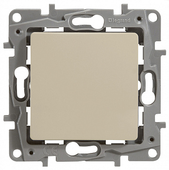 Legrand Etika Слоновая кость Выключатель 1-клавишный 10А, Винтовые клеммы 672301