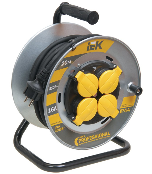 Купить IEK Катушка УК20 на мет с т/з 4 места 2Р+PЕ/20м КГ 3х1,5мм2 IP44 Professional