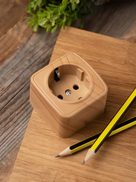 Купить EKF Basic Минск Светлое дерево Розетка с /з, 16А, ОП