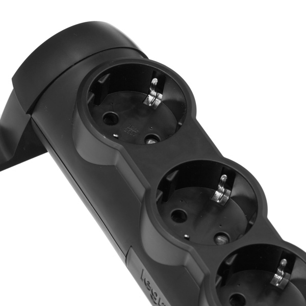 Купить Legrand Комфорт Черный Удлинитель 6x2К+З с выкл., без кабеля, фиксир. поворотный блок, возможно крепление к стене 694610