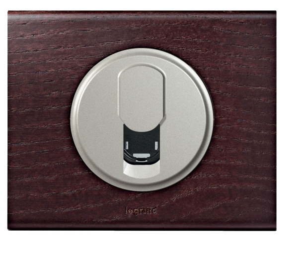 Купить Legrand Celiane Титан Накладка ТЛФ 1-ой розетки 068537