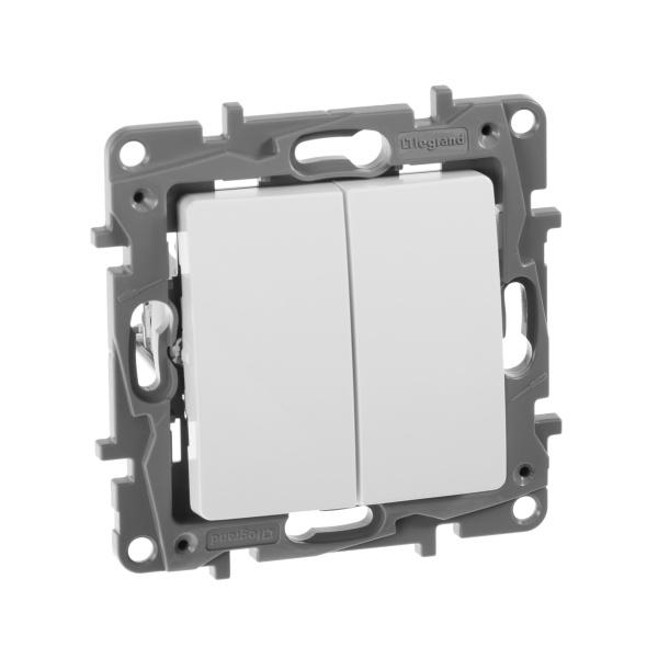 Legrand Etika Белый Выключатель 2-х клавишный, 10А 672202