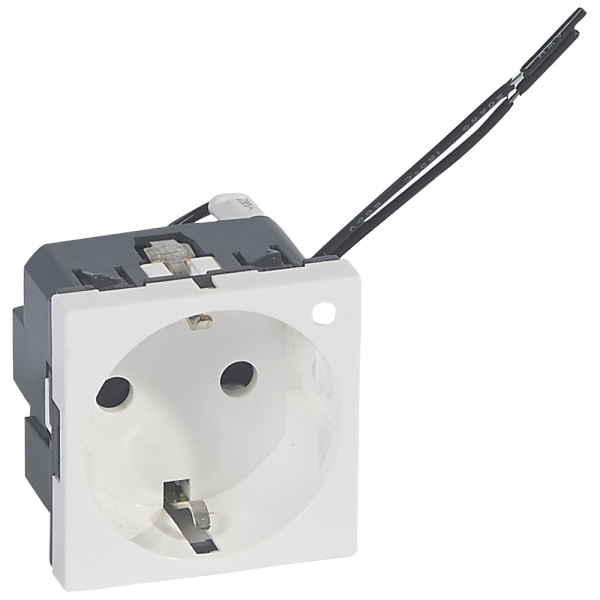 Купить Legrand Mosaic Розетка с/з с защ. шторками 2М 077213