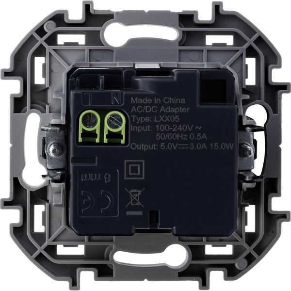 Купить Legrand INSPIRIA Белый Зарядное устройство с двумя USB-разьемами A-C 240В/5В 3000мА 673760