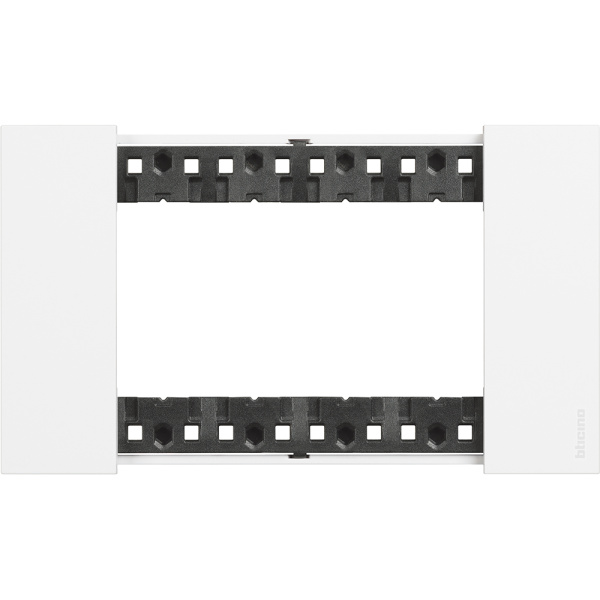 BT Living now Белый Рамка итальянский стандарт 4 мод KA4804KW