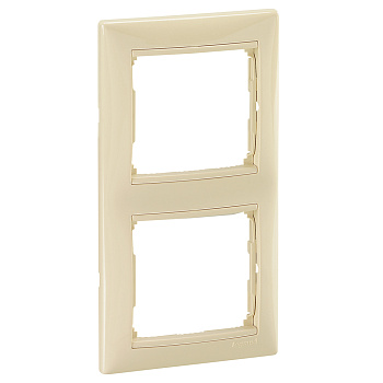 Legrand Valena Classic Слоновая кость Рамка 2-ая вертикальная 695635