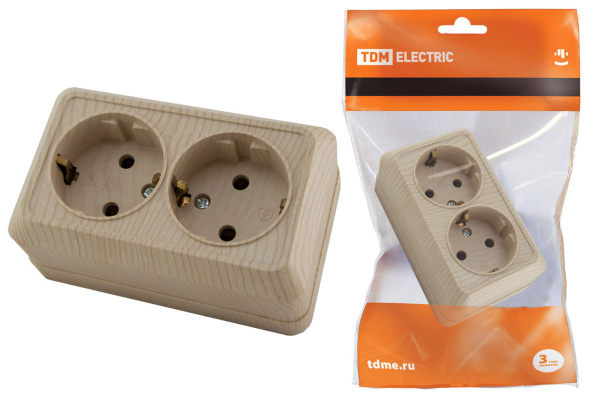 TDM Розетка двойная 2П+З открытой установки IP20 16А, сосна "Ладога" SQ1801-0052