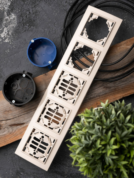 Купить EKF Basic Минск Бежевый Рамка 5-ая горизонтальная