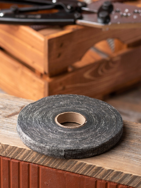 Купить EKF PROxima Изолента ХБ 1-ПОЛ 15мм/30м (300г)