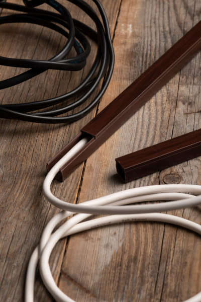 Купить EKF PROxima Канал кабельный под тёмное дерево (16х16) (84м) Plast