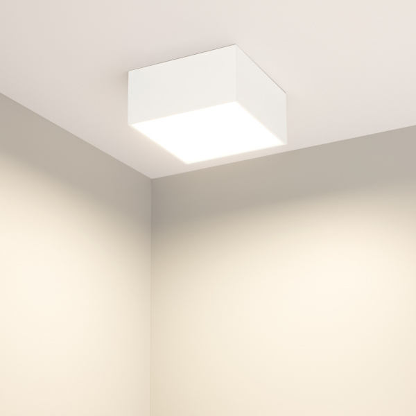 Купить Arlight Светильник SP-QUADRO-S120x120-12W Warm3000 (WH, 120 deg, 230V) (IP40 Металл, 3 года) 029472(1)