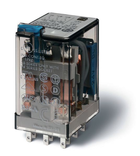 Finder Миниатюрное универсальное электромеханическое реле; монтаж в розетку; 3CO 10A; контакты AgNi+Au; катушка 120В АC; степень защиты RTI; опции: кн 553381205010