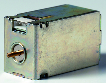 ABB Tmax Реле мин. напр. UVR T7-T7M-X1 220...240Va.c./d.c. 1SDA063552R1 ABB Tmax Реле мин. напр. UVR T7-T7M-X1 220...240Va.c./d.c. 1SDA063552R1