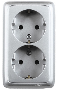 Hegel Альфа наруж Серебро РА16-154-06 Розетка с/з двойная, со шторками, изол. пластиной (250В, 16А)