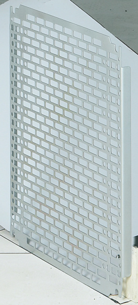 Купить Legrand Lina 25 Пластина перфорированная 500х400 036015