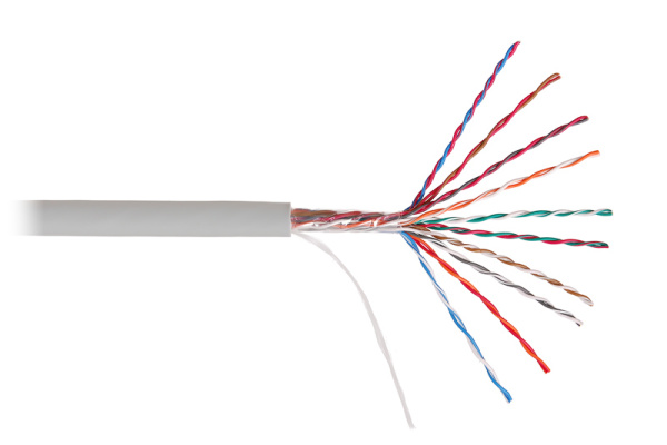 Купить IEK ITK Кабель связи витая пара U/UTP, кат.5E, 10 пар 10х2х24AWG solid, LSZH, 305м, серый LC1-C5E10-121