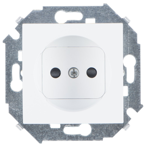 Simon 15 Белая Розетка б/з, со шторками, 16А, 250В, винт.зажим 1591444-030