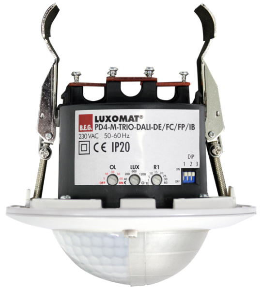 BEG Белый Датчик присутствия потолочный 360°, трёхканальный DALI, диаметр действия 24м. IP20 92755