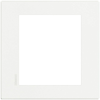 BT Axolute Air Белая Рамка, итальянская модульность, 2x3 модулей HW4826HDN