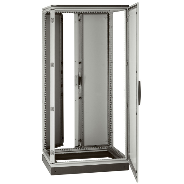 Купить Legrand Altis Шкаф двери пер/задн.20x6x8 047368