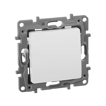 Legrand Etika Белый Переключатель 10А, Винтовые клеммы 672205