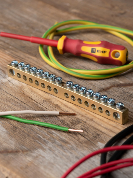 Купить EKF PROxima Шина PEN "ноль-земля" (8х12мм) 16 отверстий латунь крепеж по центру