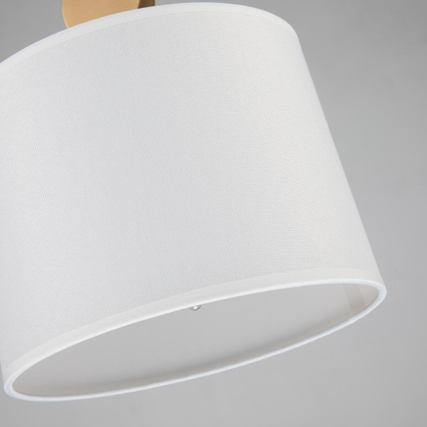 Купить Favourite 2624-1P подвес Каркас цвета латунь, плафон из белого шелка