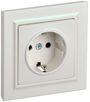IEK BRITE Жемчуг Розетка с з/к/ш 16А в сборе РСР14-1-0-БрЖ