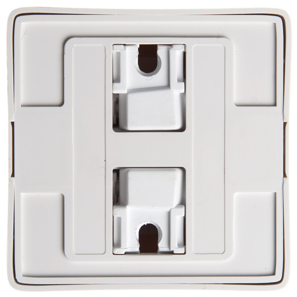 Купить Systeme Electric Wessen ХИТ наруж Бел Розетка с/з со шторками, с изолирующей пластиной, 16А, 250В