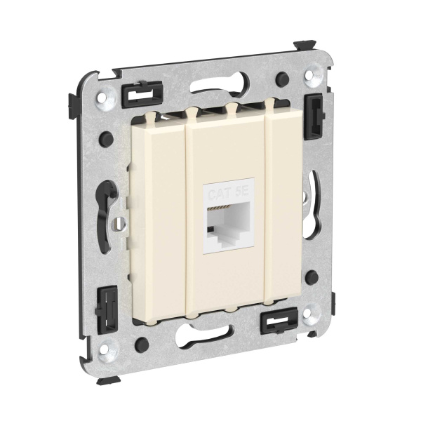 Купить DKC Компьютерная розетка RJ-45 без шторки в стену, кат.5е одинарная, "Avanti", "Ванильная дымка"