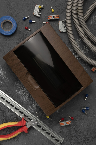 Купить EKF PROxima Щит распределительный навесной ЩРН-П-12 темное дерево IP41