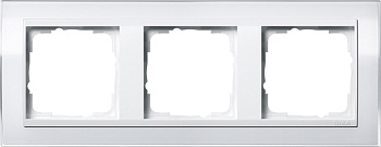 Gira Event Clear Бел/Бел.глянц. Рамка 3-ая 0213723