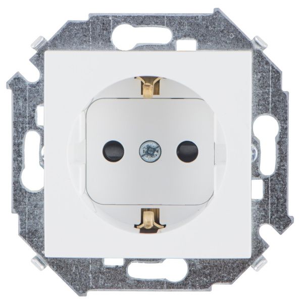 Simon 15 Белая Розетка с/з, со шторками, 16А, 250В, винтовой зажим 1591443-030