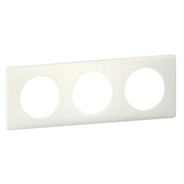 Купить Legrand Celiane2 Перкаль белый Рамка 3-ая (2+2+2 мод) 066703
